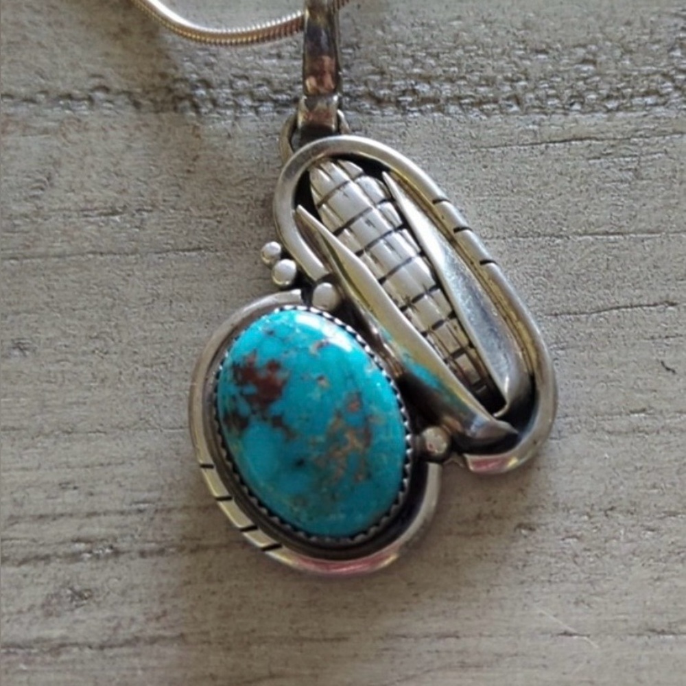 Sold Vintage Native American Navajo Turquoise Pendant Wilson Padilla - Picture 8 of 10